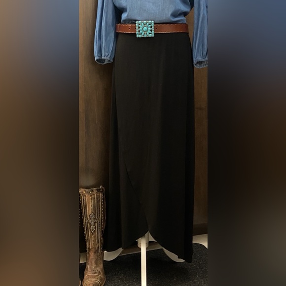 Chico's Black Asymmetrical Skirt, size S. - Picture 4 of 13